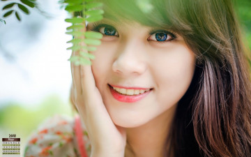 Картинка календари девушки лицо улыбка взгляд 2018