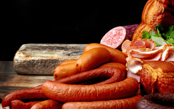 обоя еда, колбасные изделия, ветчина, колбаса, сардельки
