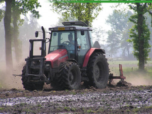 Картинка техника тракторы