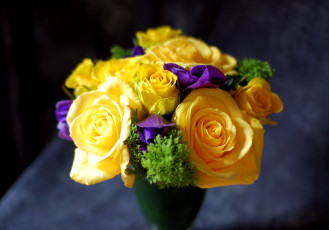 Картинка цветы букеты композиции эустома розы