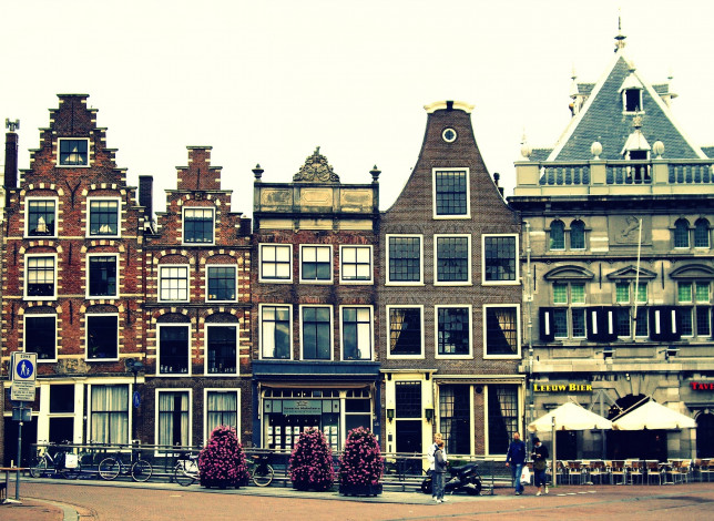 Обои картинки фото города, улицы, площади, набережные, окна, дома, европа