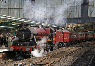 Картинка техника паровозы исторический паровоз платформа вокзал