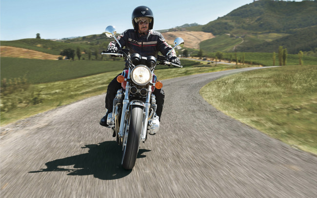 Обои картинки фото мотоциклы, honda, cb, 1100, motorcycle