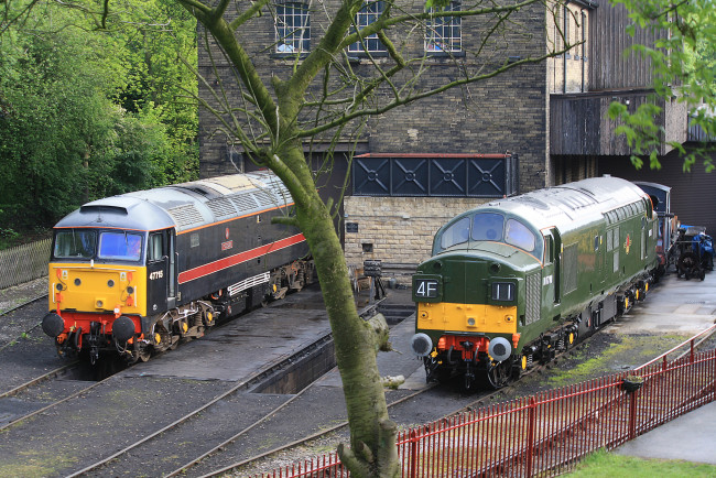 Обои картинки фото техника, локомотивы, депо