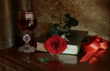 Картинка разное канцелярия +книги книга роза бокал лента