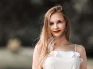 Картинка девушки -+блондинки +светловолосые блондинка улыбка белое платье