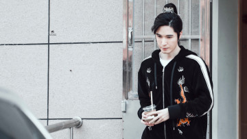 Картинка мужчины liu+haikuan лю хайкуань liu haikuan