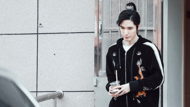 Обои картинки фото мужчины, liu haikuan, лю, хайкуань, liu, haikuan