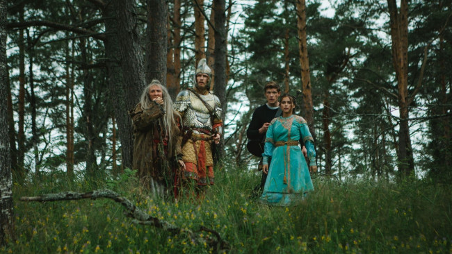 Обои картинки фото последний богатырь,  корень зла ,  2021 , кино фильмы,  корень зла, последний, богатырь, корень, зла, комедия, фэнтези, елена, яковлева, кирилл, зайцев, виктор, хориняк, мила, сивацкая