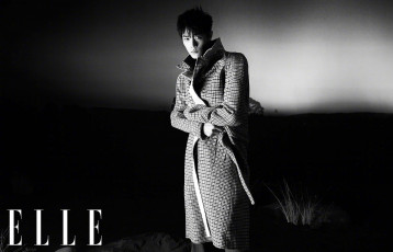 Картинка мужчины xiao+zhan пальто степь