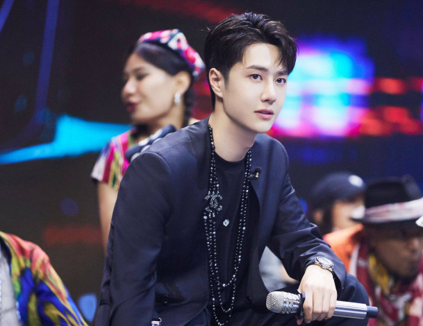 Обои картинки фото мужчины, wang yi bo, ван, ибо, wang, yi, bo