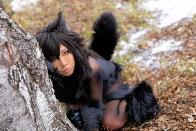 Обои картинки фото девушки, nonsummerjack, образ, косплей, наряд, мех, костюм, лес, березы, снег, ушки, хвост