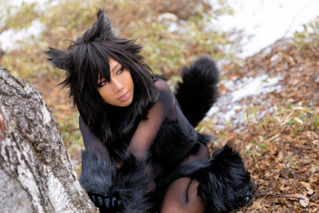 Обои картинки фото девушки, nonsummerjack, образ, косплей, наряд, мех, костюм, лес, березы, снег, ушки, хвост