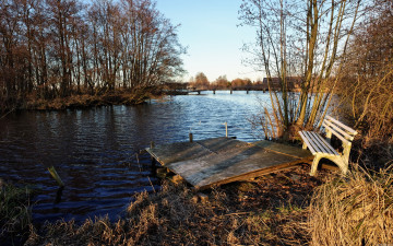 Картинка природа реки озера озеро скамья небо