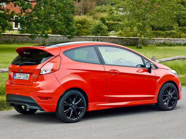 Обои картинки фото автомобили, ford, 2014г, zetec, s, fiesta, красный, red