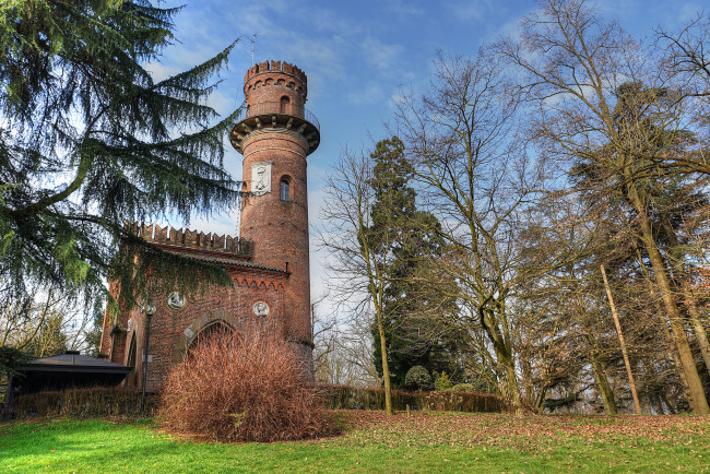 Обои картинки фото города, - дворцы,  замки,  крепости, башня, парк
