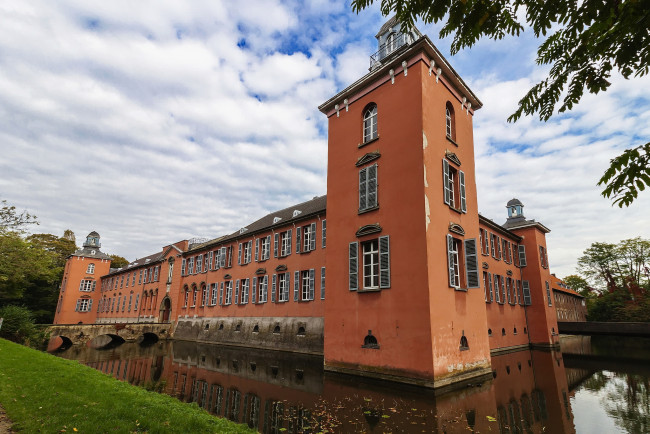 Обои картинки фото schloss kalkum, города, замки германии, река, замок