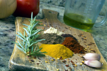 Картинка еда крупы +зерно +специи +семечки розмарин чеснок карри