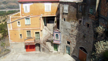 Картинка города -+здания +дома старое здание