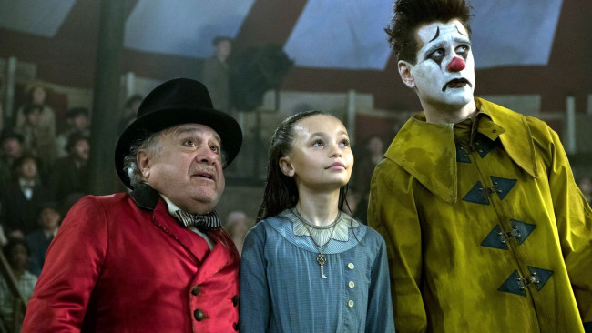 Обои картинки фото кино фильмы, dumbo, персонажи