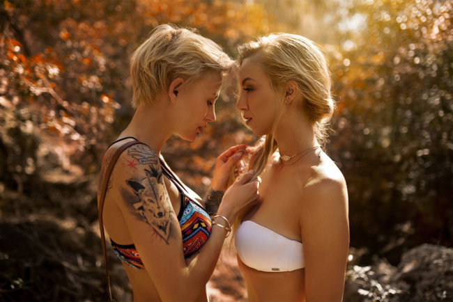 Обои картинки фото девушка, девушки, -unsort , группа девушек, модель, alicia, schneider