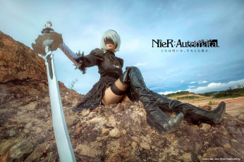 Картинка девушки -+креатив +косплей 2в андроид девушка оружие