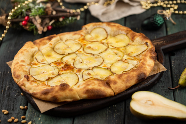 Обои картинки фото еда, пироги, пирог, груша