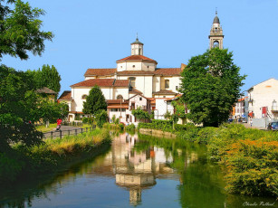 Картинка города католические соборы костелы аббатства