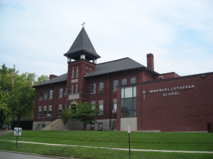 Картинка города здания дома