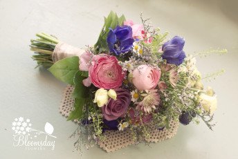 Картинка цветы букеты композиции астрантия ранункулюс роза анемон ромашка винтаж