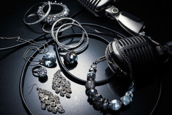 Картинка разное украшения аксессуары веера браслет серьги кулон микрофон