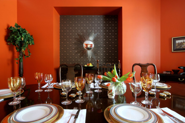 Обои картинки фото интерьер, декор, отделка, сервировка, стол, бокалы, тарелки