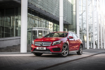 Картинка 2014+mercedes-benz+gla+250+amg автомобили mercedes-benz город красный