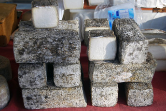 Картинка barras+de+quesos+de+cabra еда сырные+изделия сыр