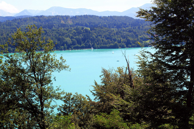 Обои картинки фото природа, реки, озера, деревья, озеро, горы, лето