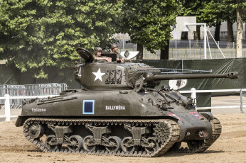 Картинка техника военная+техника бронетехника