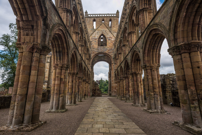 Обои картинки фото jedburgh abbey, города, - католические соборы,  костелы,  аббатства, аббатство