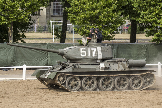 Обои картинки фото техника, военная техника, бронетехника