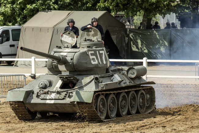 Обои картинки фото техника, военная техника, бронетехника