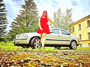 Картинка автомобили -авто+с+девушками volvo s60