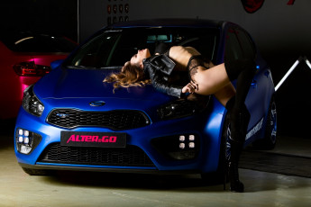 Картинка автомобили -авто+с+девушками красивая девушка