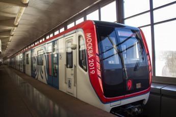 Картинка метро техника поезд станция метрополитен москва