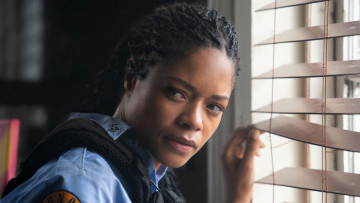 Картинка black+and+blue+ 2019 кино+фильмы -unknown+ другое черное и синее боевик триллер драма криминал наоми харрис alicia west