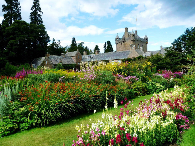 Обои картинки фото cawdor castle scotland, города, замки англии, cawdor, castle, scotland