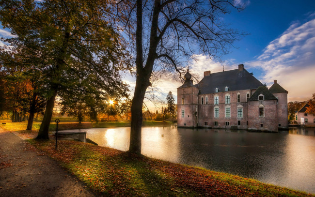 Обои картинки фото cannenburg castle, города, замки нидерландов, cannenburg, castle