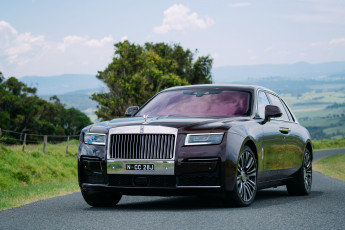 Картинка автомобили rolls-royce phantom