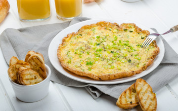 Картинка еда яичные+блюда тосты омлет зеленый лук