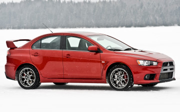 Картинка автомобили mitsubishi снег