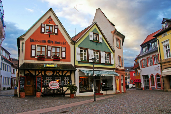 Обои картинки фото германия, бад, дюркхайм, города, улицы, площади, набережные, улица, дома, бад-дюркхайм