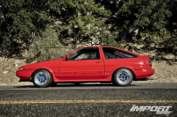 Картинка автомобили toyota